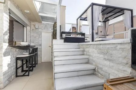 Apartamento à venda com 324m², 3 quartos e 3 vagas