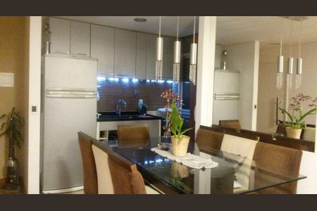 Apartamento à venda com 2 quartos, 53m² em Sacoma, São Paulo