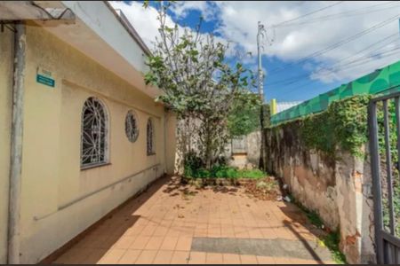 Casa à venda com 131m², 4 quartos e 2 vagas