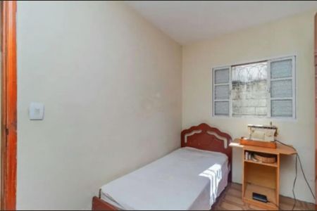 Casa à venda com 131m², 4 quartos e 2 vagas