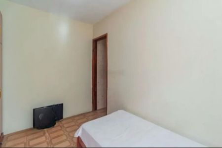 Casa à venda com 131m², 4 quartos e 2 vagas