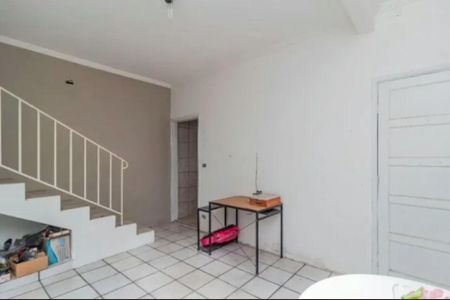 Casa à venda com 131m², 4 quartos e 2 vagas