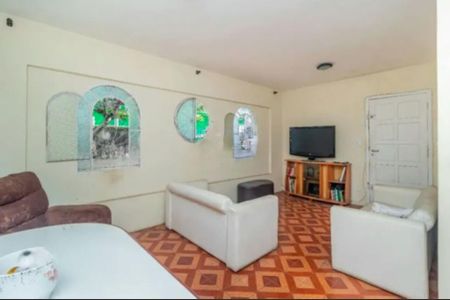 Casa à venda com 4 quartos, 131m² em Vila rica, São Paulo