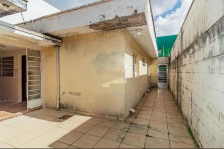 Casa à venda com 131m², 4 quartos e 2 vagas