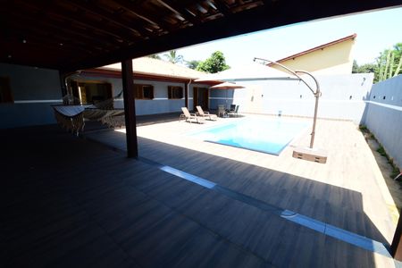 Casa para alugar com 1000m², 4 quartos e 10 vagasPiscina