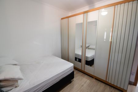 Casa para alugar com 1000m², 4 quartos e 10 vagasQuarto 2