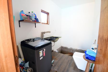 Casa para alugar com 1000m², 4 quartos e 10 vagasÁrea de Serviço