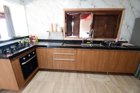 Casa para alugar com 1000m², 4 quartos e 10 vagasCozinha