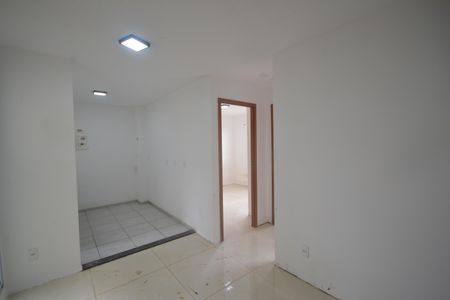 Sala de apartamento para alugar com 2 quartos, 38m² em Jardim Alvorada, Nova Iguaçu