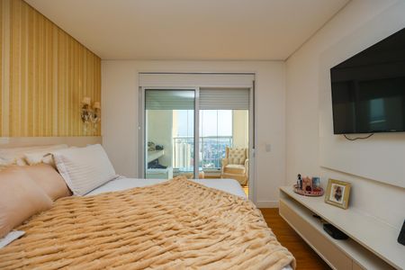 Apartamento à venda com 282m², 4 quartos e 4 vagasSuíte 1