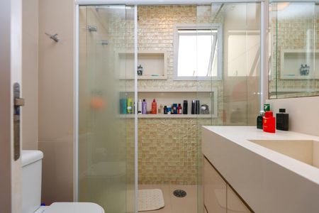 Apartamento à venda com 282m², 4 quartos e 4 vagasBanheiro da Suíte 1