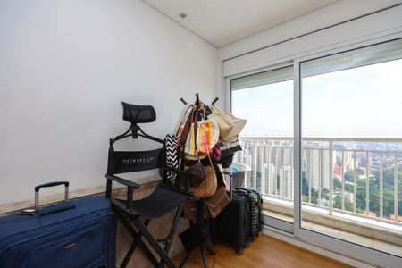 Apartamento à venda com 282m², 4 quartos e 4 vagasQuarto 