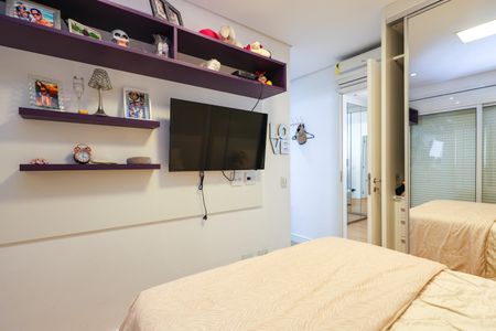 Apartamento à venda com 282m², 4 quartos e 4 vagasSuíte 2