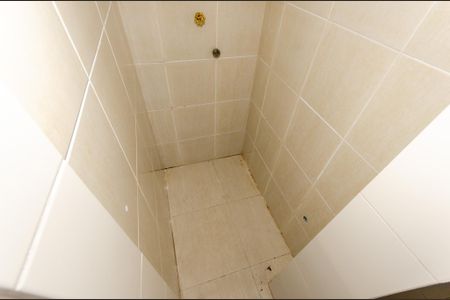 Casa para alugar com 42m², 2 quartos e sem vaga Casa para alugar com 42m², 2 quartos e sem vagaBanheiro