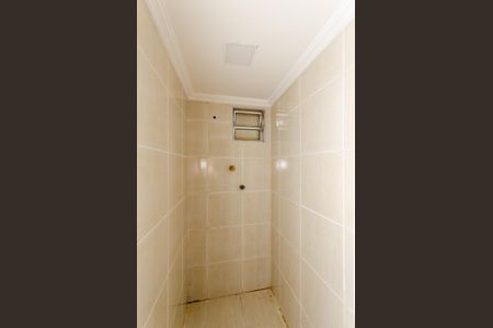 Casa para alugar com 42m², 2 quartos e sem vaga Casa para alugar com 42m², 2 quartos e sem vagaBanheiro