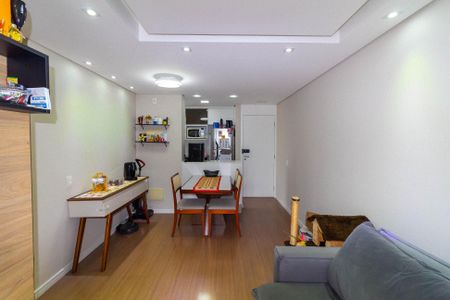 Sala de apartamento à venda com 3 quartos, 61m² em Jardim Guairaca, São Paulo