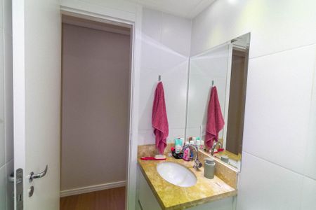 Apartamento à venda com 61m², 3 quartos e 1 vaga Apartamento à venda com 61m², 3 quartos e 1 vagaBanheiro 2