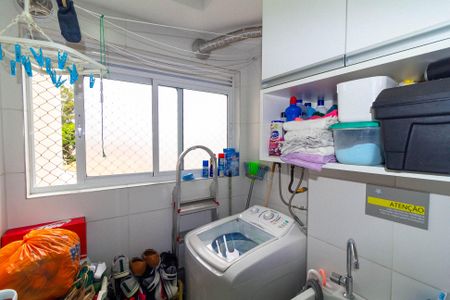 Apartamento à venda com 61m², 3 quartos e 1 vaga Apartamento à venda com 61m², 3 quartos e 1 vagaÁrea de Serviço