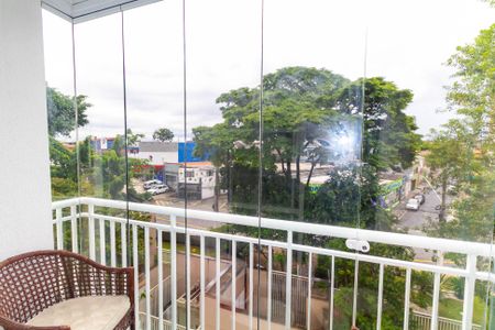 Sacada de apartamento à venda com 3 quartos, 61m² em Jardim Guairaca, São Paulo