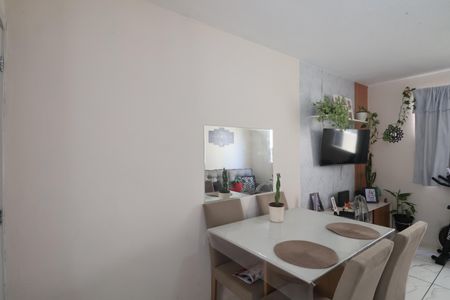 Sala de apartamento para alugar com 2 quartos, 44m² em Mato Grande, Canoas