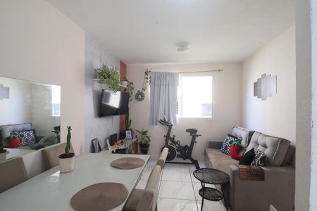 Sala de apartamento para alugar com 2 quartos, 44m² em Mato Grande, Canoas