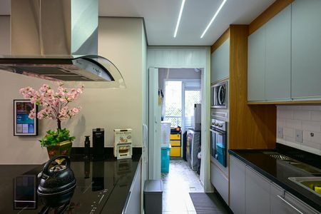 Apartamento à venda com 74m², 2 quartos e 2 vagasCozinha