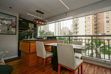 Apartamento à venda com 74m², 2 quartos e 2 vagasVaranda