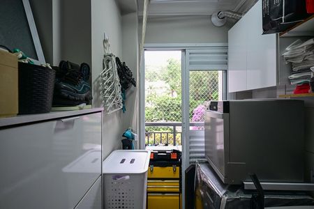 Apartamento à venda com 74m², 2 quartos e 2 vagasÁrea de Serviço 