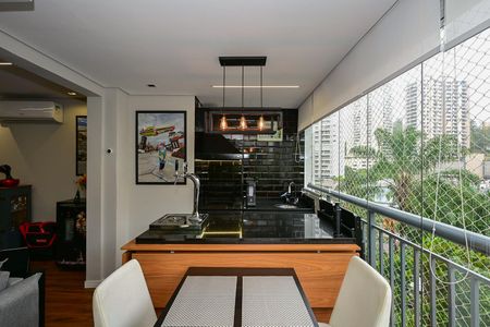 Apartamento à venda com 74m², 2 quartos e 2 vagasVaranda