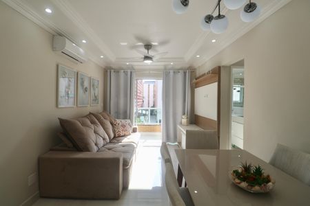 Sala de apartamento para alugar com 2 quartos, 83m² em Jardim Praiano, Guarujá