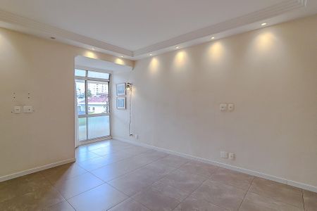 Apartamento para alugar com 95m², 3 quartos e 1 vagaSala