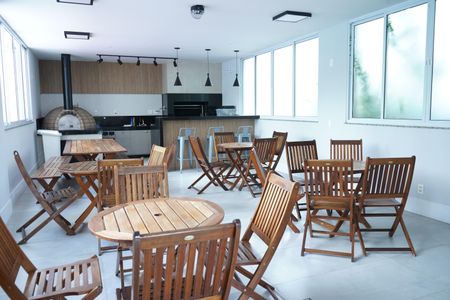 Apartamento à venda com 148m², 4 quartos e 3 vagasÁrea comum - Churrasqueira