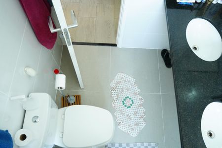 Apartamento à venda com 148m², 4 quartos e 3 vagasBanheiro da Suíte 3