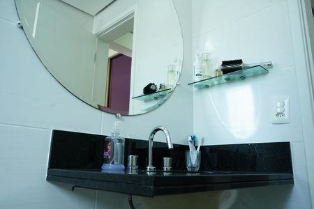 Apartamento à venda com 148m², 4 quartos e 3 vagasBanheiro da Suíte 1