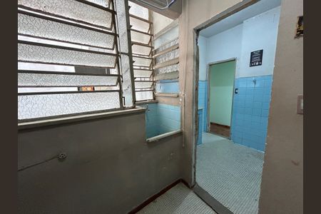 Apartamento para alugar com 75m², 2 quartos e 1 vagaÁrea de Serviço