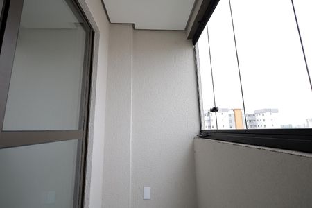 Apartamento para alugar com 56m², 2 quartos e 2 vagas Apartamento para alugar com 56m², 2 quartos e 2 vagasSacada