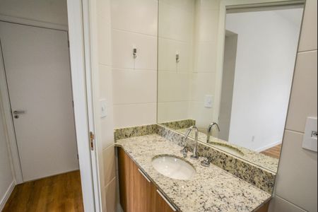 Apartamento para alugar com 56m², 2 quartos e 2 vagasBanheiro da Suíte