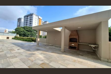 Apartamento para alugar com 56m², 2 quartos e 2 vagas Apartamento para alugar com 56m², 2 quartos e 2 vagasÁrea comum - Churrasqueira