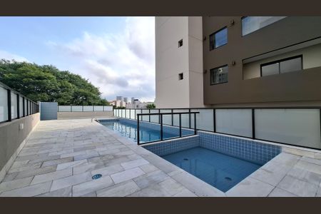 Apartamento para alugar com 56m², 2 quartos e 2 vagas Apartamento para alugar com 56m², 2 quartos e 2 vagasÁrea comum - Piscina