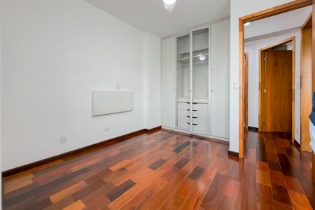 Apartamento para alugar com 69m², 3 quartos e 1 vaga Apartamento para alugar com 69m², 3 quartos e 1 vagaQuarto 2