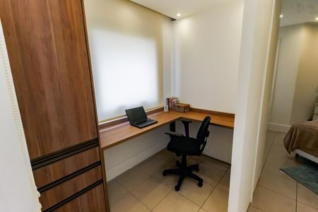 Apartamento para alugar com 58m², 1 quarto e 2 vagasEscritório