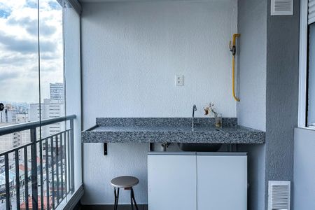 Varanda de kitnet/studio para alugar com 1 quarto, 32m² em Belenzinho, São Paulo