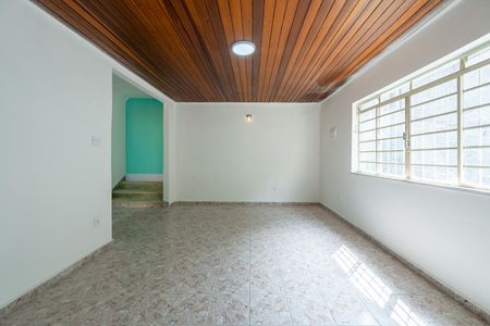 Sala de casa para alugar com 1 quarto, 54m² em Parque Jabaquara, São Paulo
