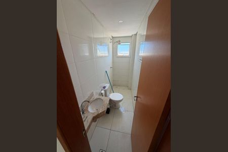 Apartamento para alugar com 67m², 2 quartos e 1 vagaBanheiro