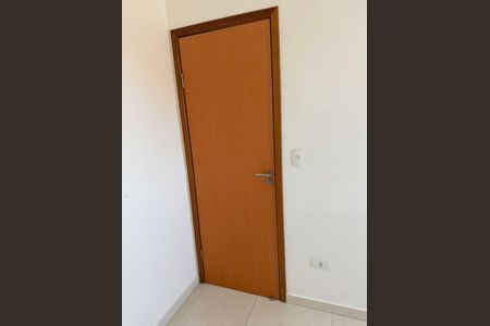 Apartamento para alugar com 67m², 2 quartos e 1 vagaQuarto