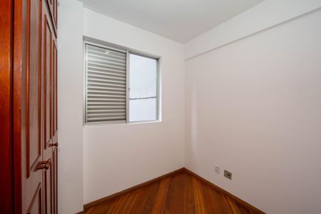 Apartamento à venda com 65m², 3 quartos e sem vagaQUARTO3