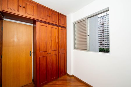 Apartamento à venda com 65m², 3 quartos e sem vagaQUARTO3