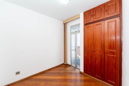Apartamento à venda com 65m², 3 quartos e sem vagaQUARTO1