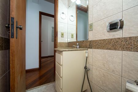 Apartamento à venda com 65m², 3 quartos e sem vagaBANHEIRO2