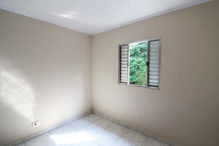 Quarto 1 de casa para alugar com 1 quarto, 35m² em Jardim Bonfiglioli, São Paulo